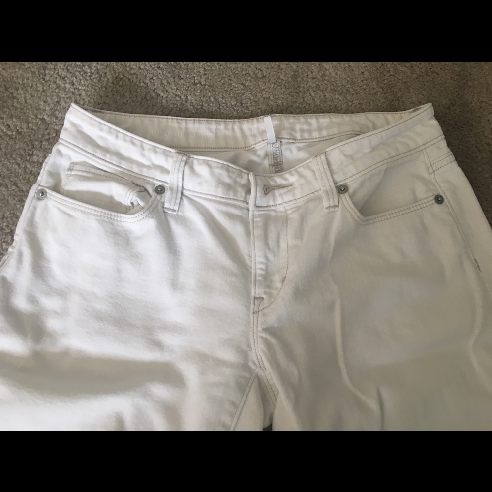 White LOFT jeans SZ 2
